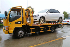 冠县附近拖车救援24小时服务热线